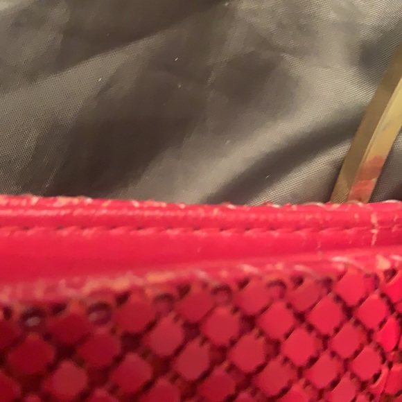 Red Mesh ‘think Whiting & Davis’ small handbag - Picture 10 of 10